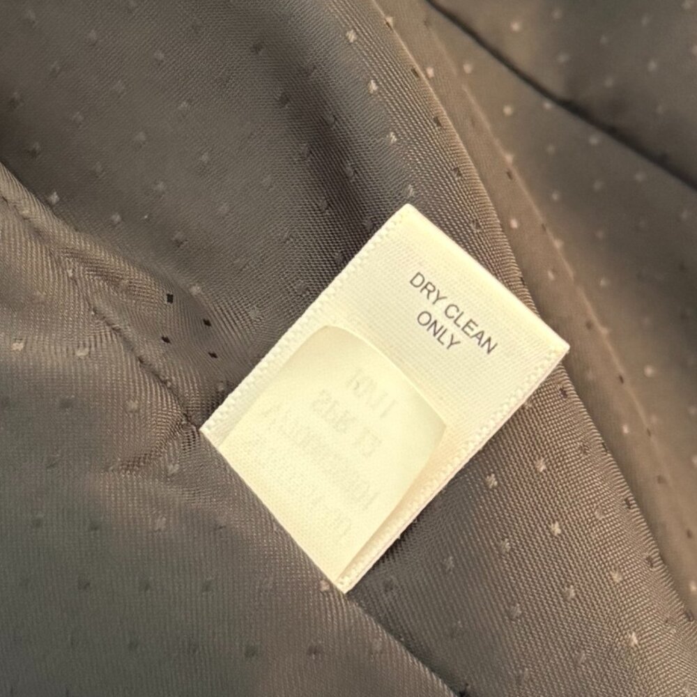 Banana Republic Gray Wool Blend Blazer Size 6 Tall | Tailored Career Jacket Mini - Picture 8 of 8